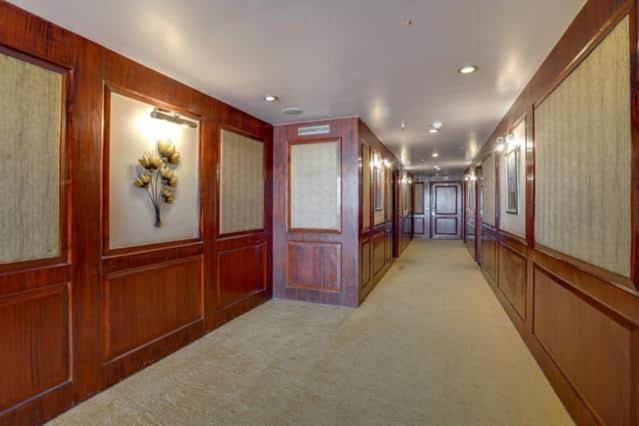 Hotel Bluestone Ghaziabad Εξωτερικό φωτογραφία